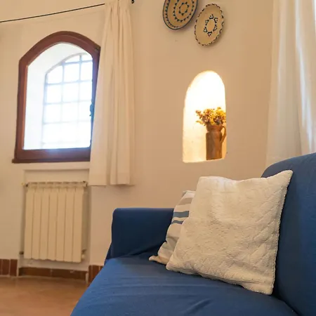 Sweet Holidays - Casa Tonda Fronte Mare A Con Giardino, Wi-fi E Parcheggio Pvt San Giovanni (Nuoro)